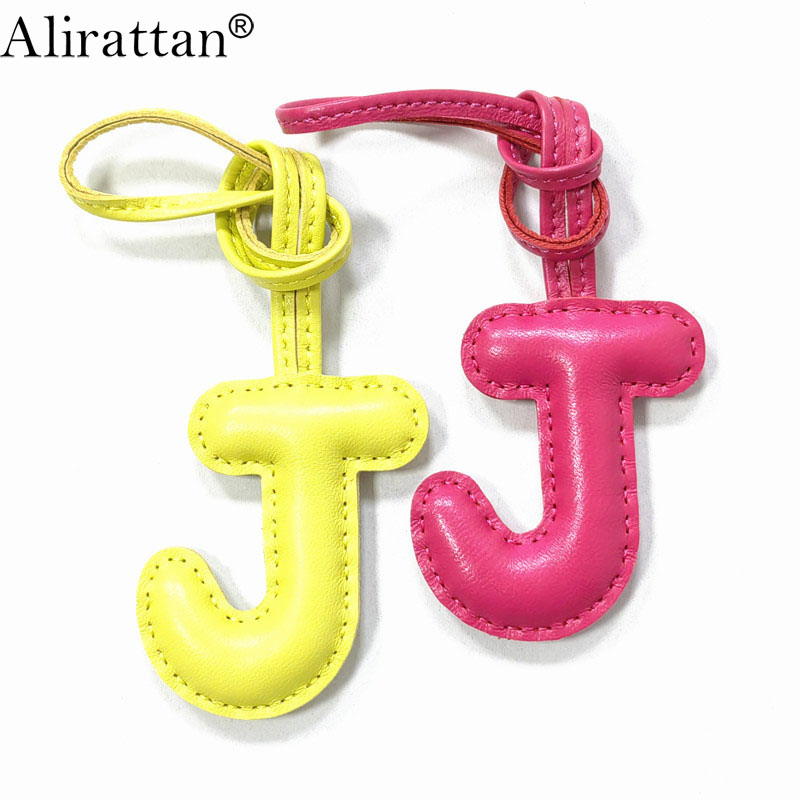 Alirattan الاتجاه الجديد الإنج - مراجعة Monogram Keychain Leather وسعره
